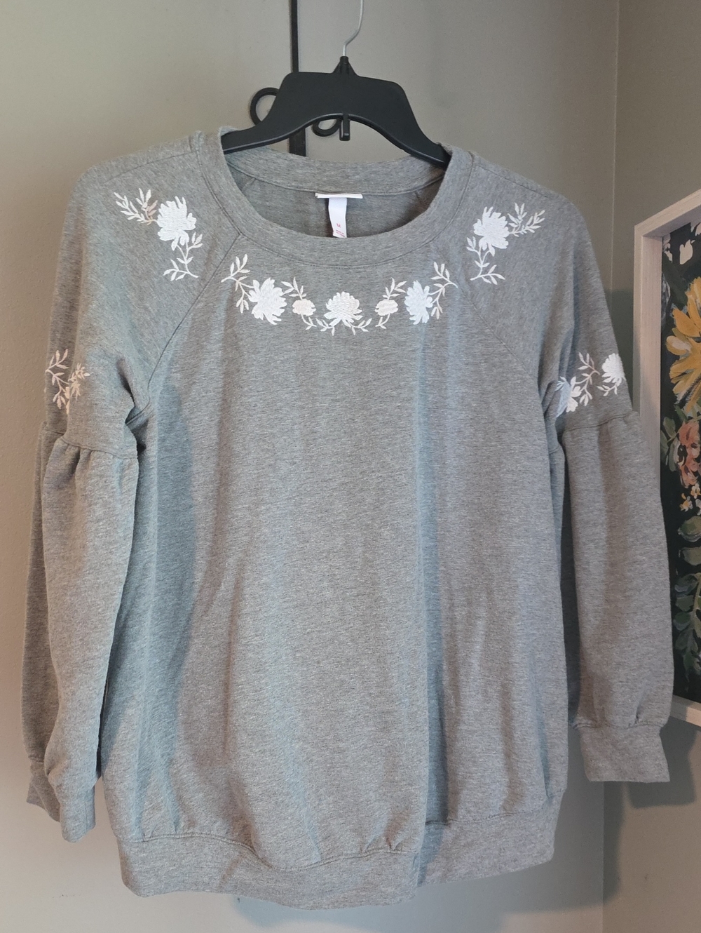 Isabel Maternity by Ingrid & Isabel Gray Sweatshirt with White Floral Embroidery